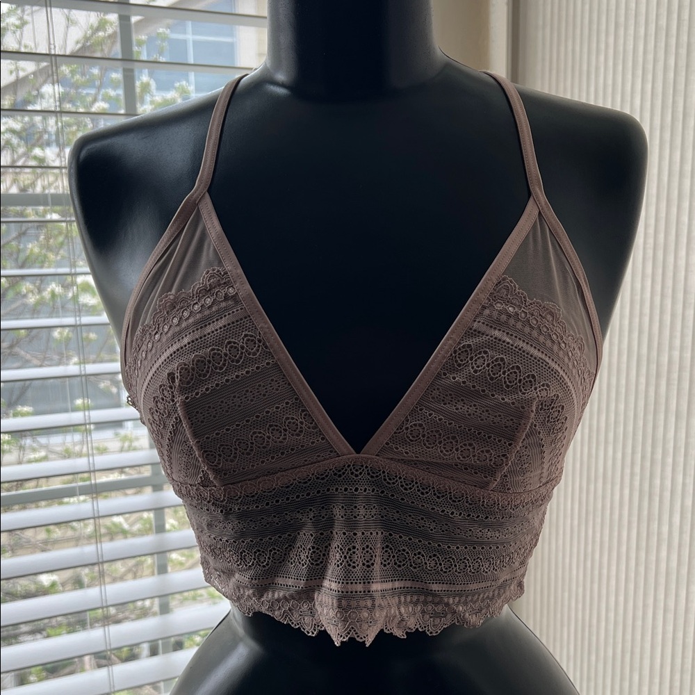NWT Lace Bralette Crop Top - Taupe
